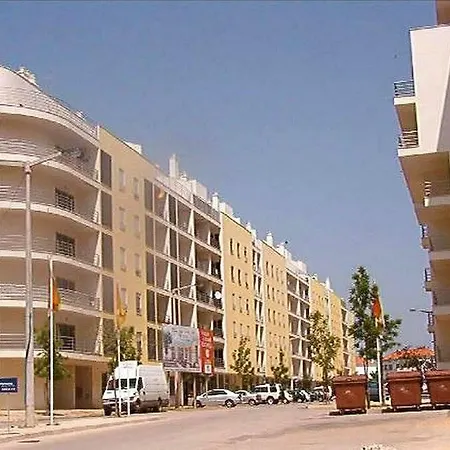 Encosta Da Marina Apart דירה *